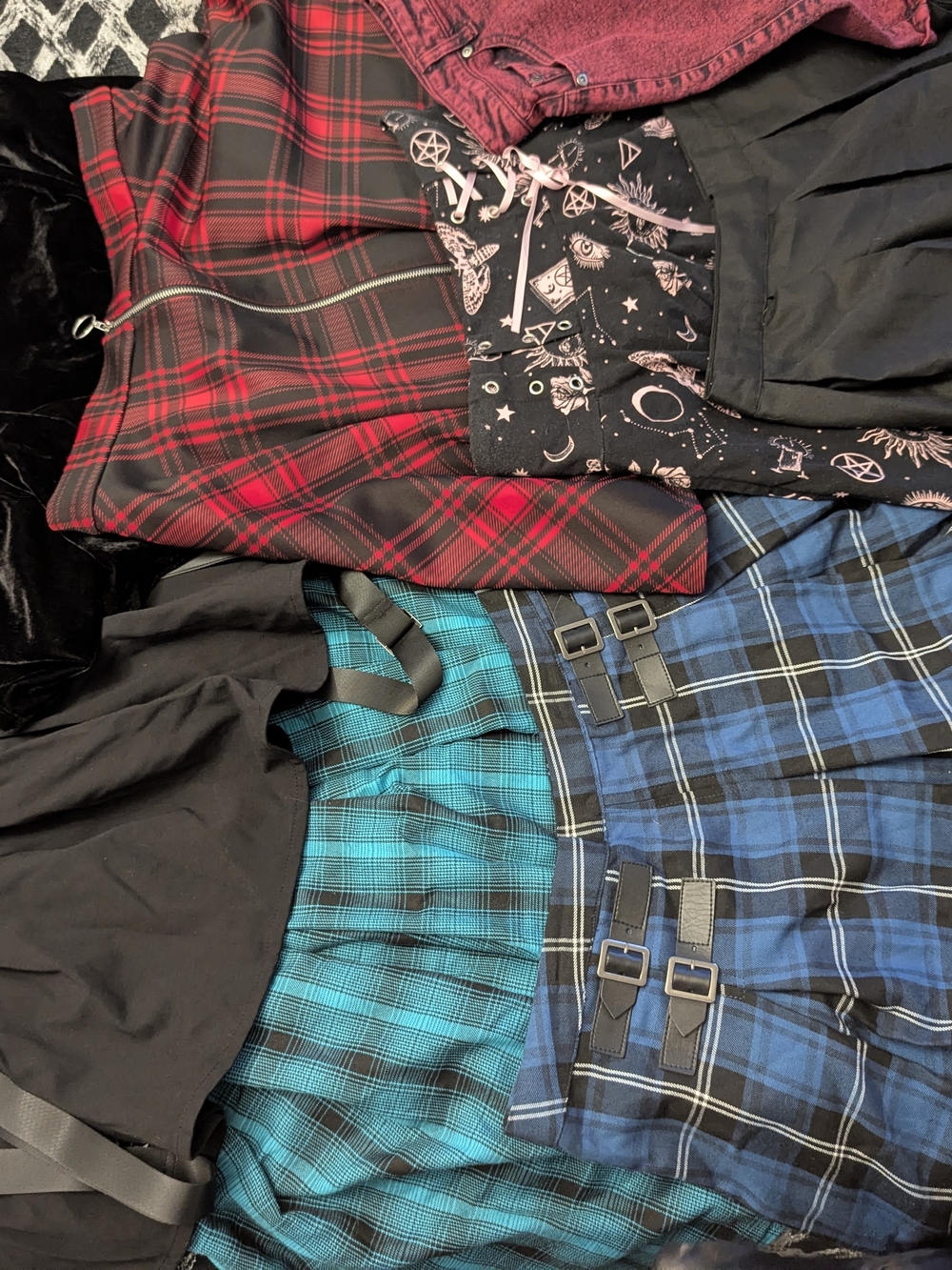 Women's Hot Topic Skirt Lot - Picture 2 of 8